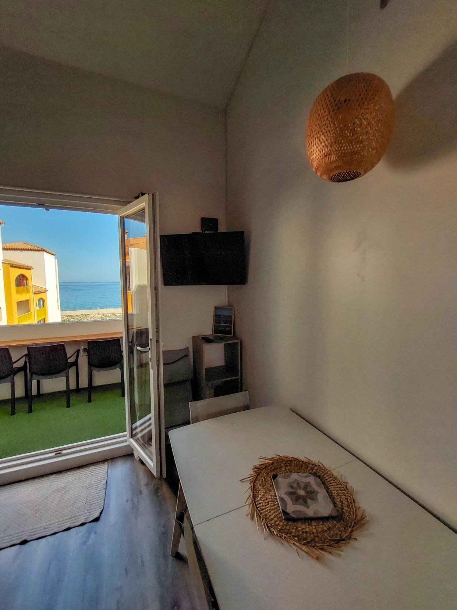Appart Mezzanine Vue Mer Et Plage, Parking Wifi Tv Ле-Баркарес Екстер'єр фото