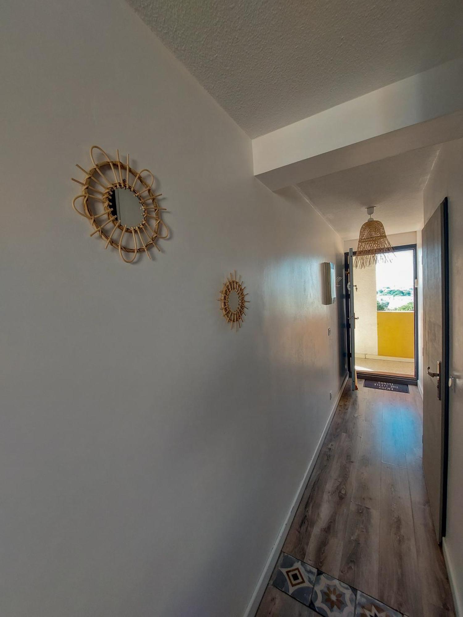 Appart Mezzanine Vue Mer Et Plage, Parking Wifi Tv Ле-Баркарес Екстер'єр фото