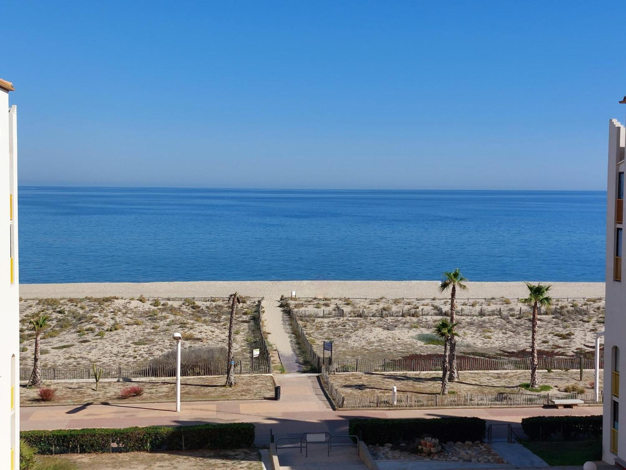 Appart Mezzanine Vue Mer Et Plage, Parking Wifi Tv Ле-Баркарес Екстер'єр фото
